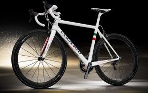 Vélo route Colnago C60 Italia