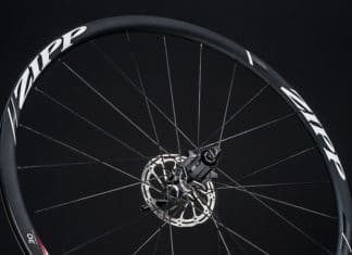 Zipp 30 Course à disque : sur tous les terrains Zipp 30 Course pneu