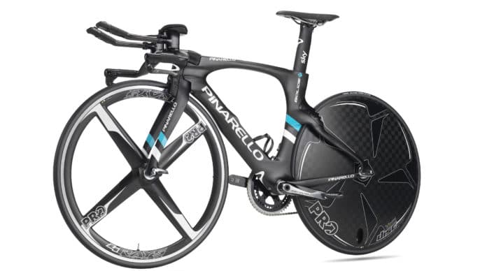 Innovation, design et aérodynamisme sont au programme de ce nouveau Pinarello Bolide TT.