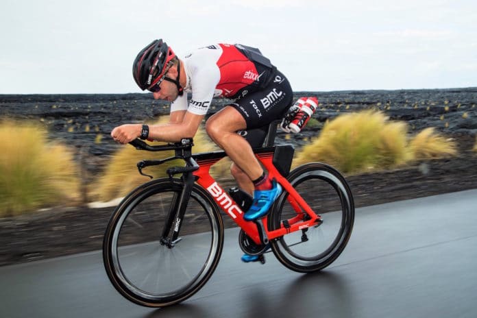 Le BMC Timemachine est fait pour aller très vite. Le confort n'est pas oublié.