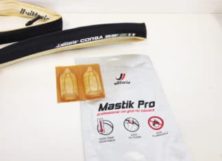 Colle pour boyau vélo Vittoria Mastik Pro : le test d’un collage efficace et propre La colle Vittoria Mastik Pro associée à un boyau Vittoria Corsa Graphene. Le couple parfait!