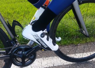 Chaussures vélo Suplest Edge 3 Performance : confort et qualité Les chaussures vélo route Suplest Edge 3 Performance sont esthétiques, techniques et performante.