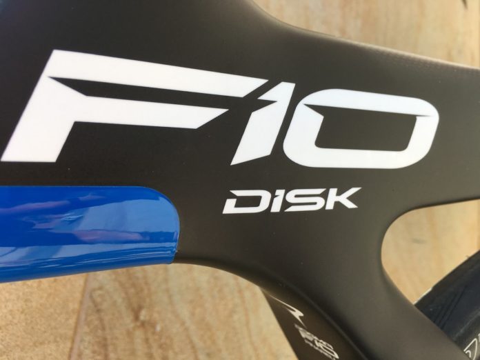 Le Pinarello F10 Disk est une monture exceptionnelle.