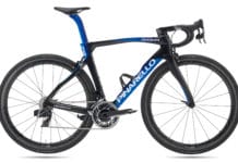 Vélo de route Pinarello F12 : la nouvelle arme pour gagner Le Pinarello F12 favorise le rendement et l'aérodynamisme. ©Pinarello
