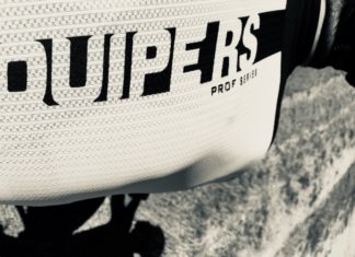 Test tenue vélo Assos Equipe RS : la puissance de la vitesse La tenue Assos Equipe RS est parfaite pour la chaleur.