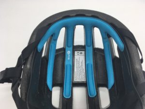 La mousse Spin permet d'augmenter la sécurité du cycliste.