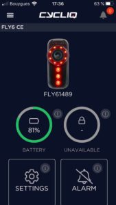 L'application de l'éclairage caméra Cycliq Fly 6 est assez intuitive.