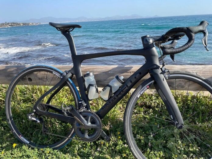 Le Pinarello Prince est polyvalent et performant. ©Elsa H