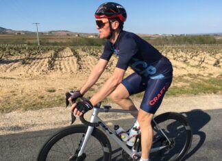 Tenue vélo été Craft Endurance en test : technique et écologique La tenue été Craft Endurance est parfaite pour votre été.
