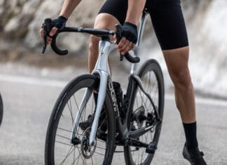 Pinarello Dogma F : le symbole de l’excellence italienne Le nouveau Pinarello Dogma F passe encore un cap !@Roberto-Bragotto