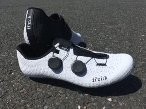 Les chaussures Fizik Stabilita sont esthétiques, techniques et légères.