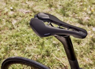 Nouvelle gamme selles Pro Stealth et Pro Stealth Curved La selle Pro Stealth Curved apporte un excellent calage au cycliste.©Pro-Bikegear