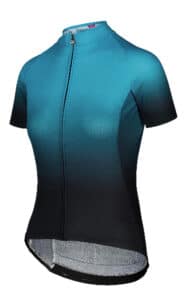 Le maillot Assos Shifter est parfait pour rouler en couleur l'été.©Assos