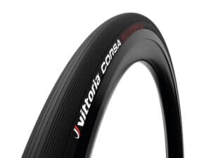 Le pneu Vittoria Corsa Grapghene 2.0 Tubeless Ready est l'un des plus rapides des meilleurs pneus vélo Tubeless.©Vittoria