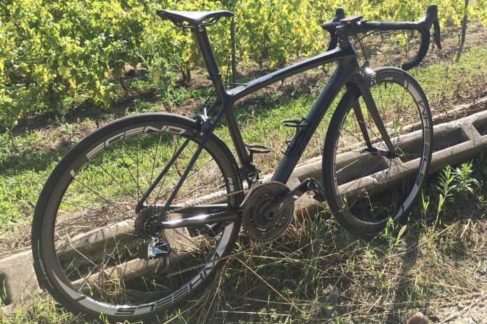 Les roues vélo carbone Legend Wheels apporte du dynamisme à votre vélo.