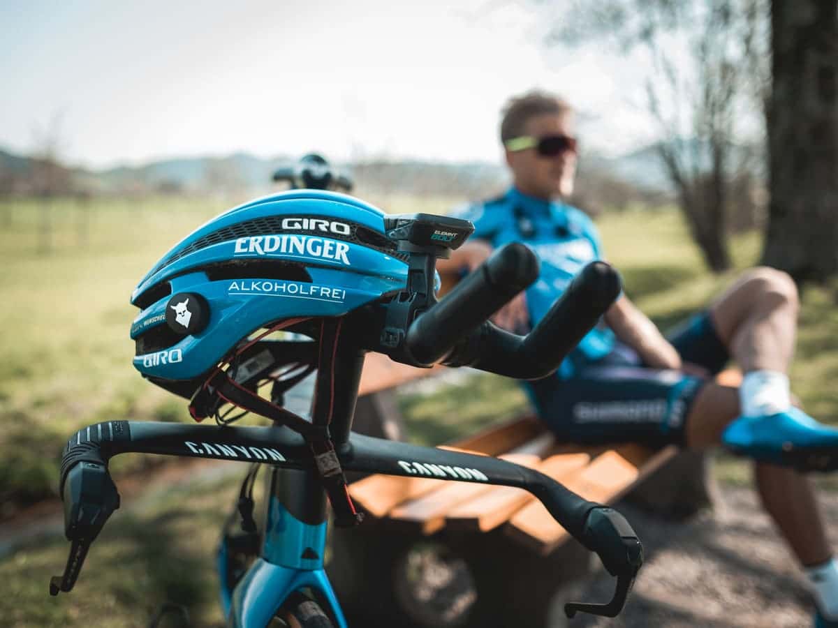 Notre guide du casque vélo avec détecteur de chute