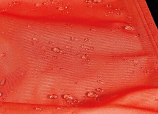 Test de la veste de pluie Assos Equipe RS Rain Jacket Targa Assos Equipe RS Rain Jacket Targa