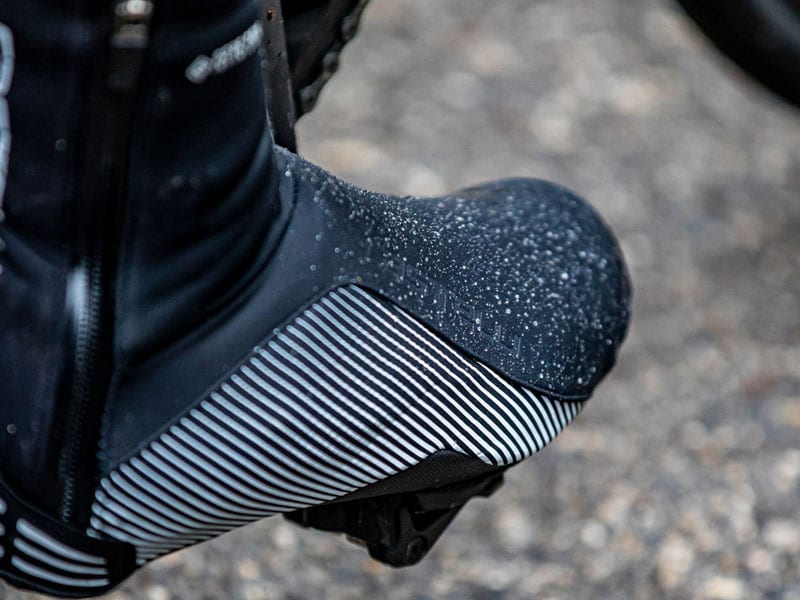 Top 5 des meilleurs couvre-chaussures vélo hiver route