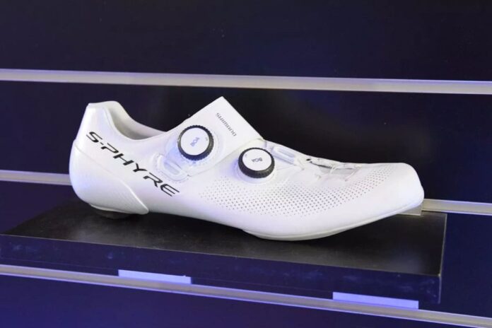 Chaussures Shimano RC903