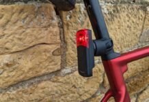 Gardia R300 : le radar arrière vélo accessible de chez Bryton Radar Bryton Gardia R300