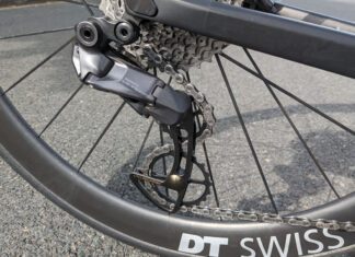 Test de la chape céramique surdimensionnée CyclingCeramic Chape surdimensionnée CyclingCeramic