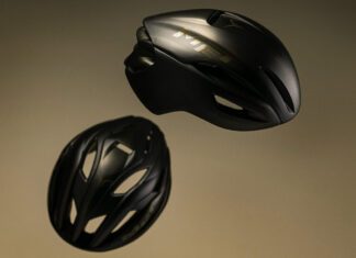 Met Trenta 3K Carbon Blačk : le casque de Tadej Pogacar Casque de Tadej Pogacar
