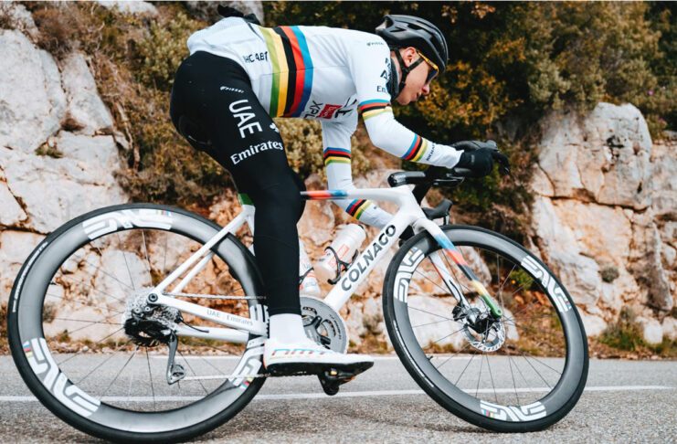 Colnago V5RS : le vélo de Tadej Pogacar