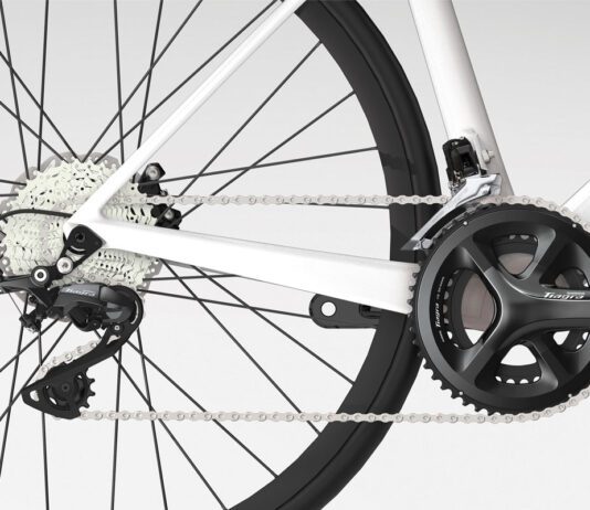 Shimano Tiagra R4000 : la nouvelle transmission 2x11v accessible pour la route Nouvelle transmission Shimano Tiagra R4000 11v