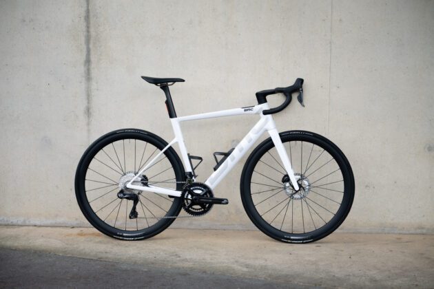 Teammachine 01 AMP THREE