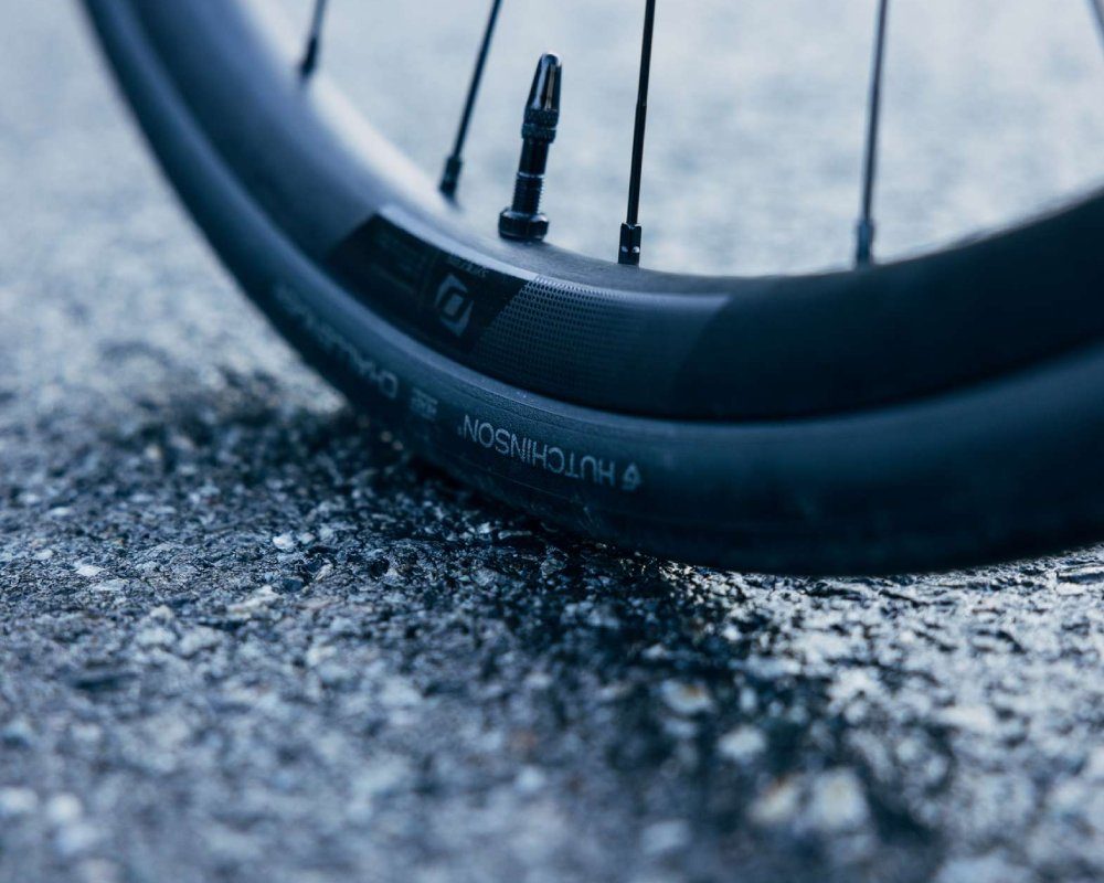 Pneus vélo larges
